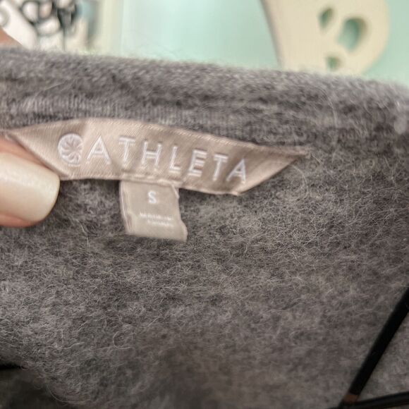 Athleta Women's Gray Alpaca Merino Wool Undercover Camo Pullover Sweater Small - Picture 2 of 7